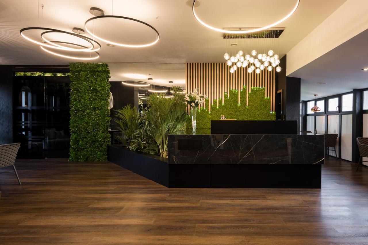 Hotel Bodrog Wellness & Elix Spa Sarospatak Bagian luar foto