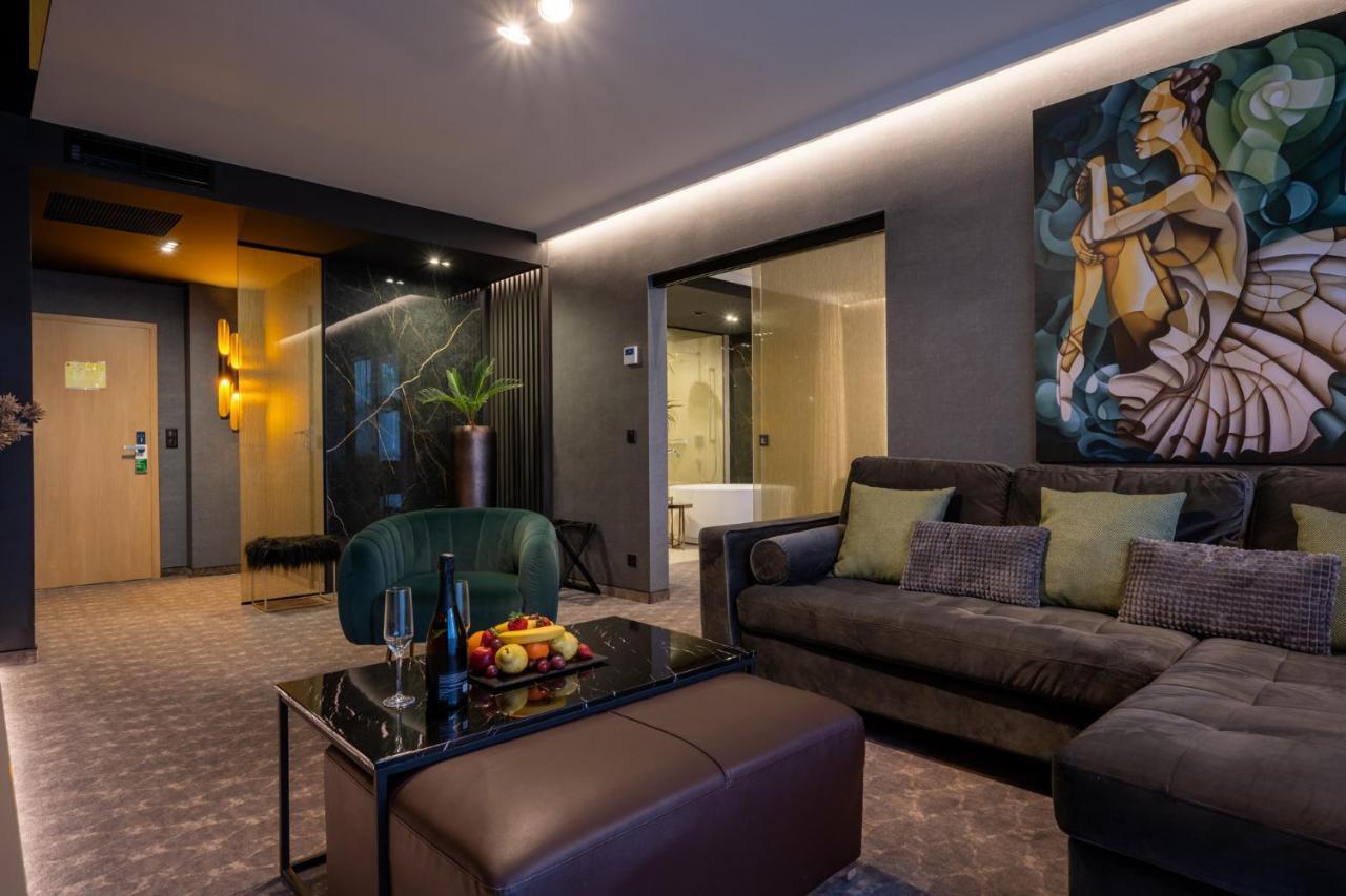 Hotel Bodrog Wellness & Elix Spa Sarospatak Bagian luar foto